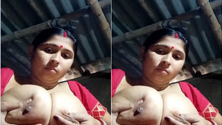 Desi Village Wife Play With Her Big Boobs | Desi Viral MMS