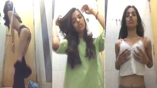Cute Desi Slim Girl Shows For Lover | Desi Viral MMS