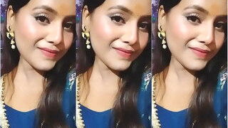 Cute Desi Girl Pressing Her Boobs | Desi Viral MMS