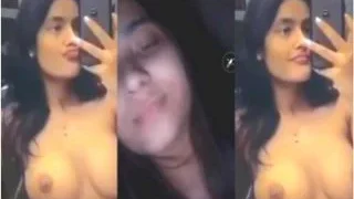 Sexy Desi Girl Shows Boos And Pussy | Desi Viral MMS
