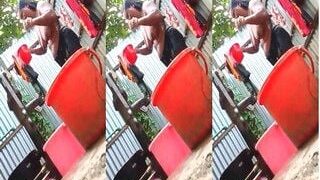 Sexy Desi Wife Bathing | Desi Viral MMS