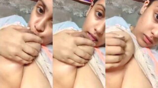 Desi Girl Sucking Her Boobs | Desi Viral MMS
