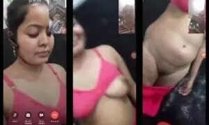 Desi Girl Shows Boobs And Pussy On VC | Desi Viral MMS