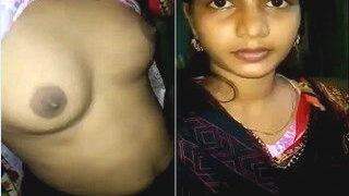 Horny Desi Girl Shows Boobs And Pussy | Desi Viral MMS